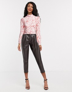 Топ с высоким воротником и открытой спиной In The Style x Lorna Luxe-Мульти