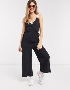 Черный комбинезон на двойных бретельках ASOS DESIGN