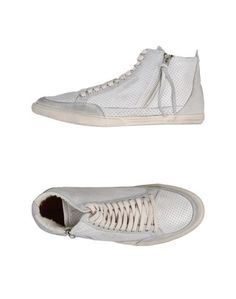 Высокие кеды и кроссовки Guess