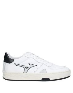 Низкие кеды и кроссовки Mizuno