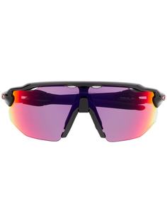 Oakley солнцезащитные очки в геометричной оправе