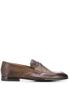 Doucals almond toe loeafers