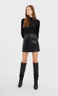Stradivarius Юбка С Узором Под Крокодиловую Кожу Женская Коллекция Черный 32