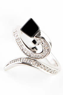 Кольцо женское Slava Zaitsev 1316 серебристое/черное р.18