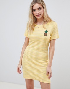 Платье-футболка в полоску с нашивкой-ананасом Glamorous-Желтый