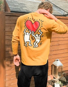 Свободный лонгслив с крупным принтом сзади ASOS DESIGN-Желтый