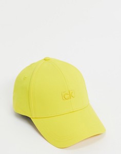 Желтая кепка с вышивкой логотипа Calvin Klein-Желтый