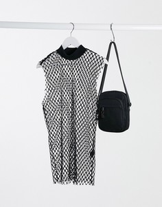 Черная майка с высоким воротником ASOS DESIGN-Черный