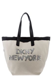 Вместительная текстильная сумка с декоративными нашивками Dkny