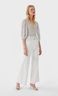 Stradivarius Топ С Вышивкой Плюмети И Баской Женская Коллекция Цвет Небеленого Полотна L