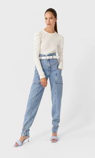 Stradivarius Футболка С Рукавами Со Сборкой По Низу Женская Коллекция Цвет Небеленого Полотна L