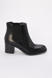 Ботильоны женские Clarks 26135250 черные 38 RU