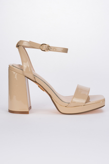 Босоножки женские BUFFALO 1291187 бежевые 40 RU