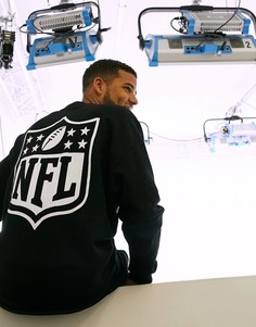 Черный свитшот в стиле oversized с принтом NFL на спине ASOS DESIGN