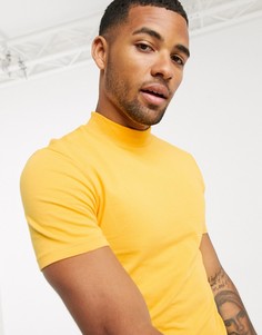Желтая обтягивающая футболка с высоким воротником ASOS DESIGN-Желтый
