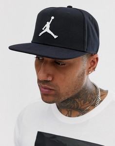 Черная бейсболка Nike Jordan-Черный