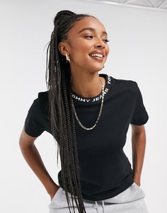 Черная футболка с логотипом на воротнике Tommy Jeans-Черный