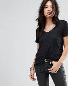 Футболка с V-образным вырезом Vero Moda-Черный