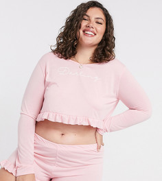 Розовая пижама из топа с надписью и шортов In The Style Plus x Billie Faiers-Розовый