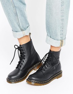 Черные ботинки с 8 парами люверсов Dr Martens-Черный