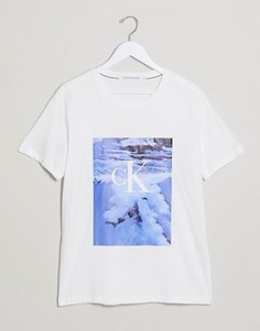 Белая футболка с фотопринтом Calvin Klein Jeans-Белый