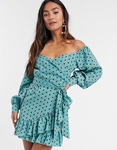 Зеленое короткое приталенное платье в горошек In The Style x Saffron Barker-Мульти