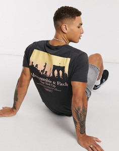 Черная футболка с принтом и логотипом Abercrombie & Fitch-Черный