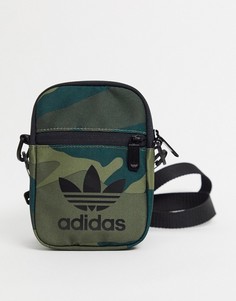 Фестивальная сумка с камуфляжным принтом adidas Originals-Мульти