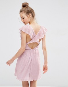 Платье мини с глубоким вырезом и оборками ASOS-Розовый