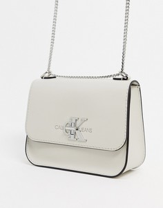 Светло-бежевая сумка через плечо с цепочкой Calvin Klein-Светло-бежевый