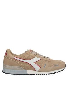Низкие кеды и кроссовки Diadora