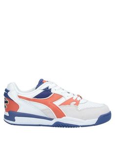 Низкие кеды и кроссовки Diadora