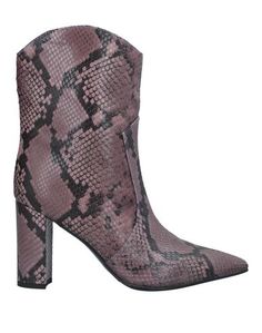 Полусапоги и высокие ботинки Martina T