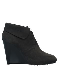 Полусапоги и высокие ботинки Tod`S