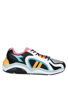 Низкие кеды и кроссовки Diadora
