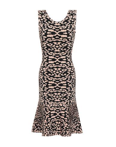 herve leger черное платье в пол. Смотреть фото herve leger черное платье в пол. Смотреть картинку herve leger черное платье в пол. Картинка про herve leger черное платье в пол. Фото herve leger черное платье в пол