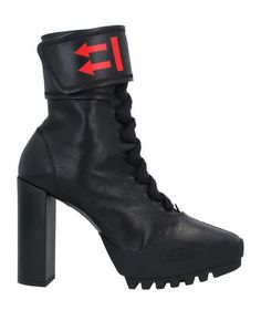 Полусапоги и высокие ботинки Off White™