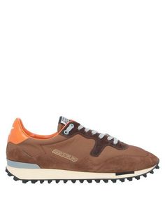 Низкие кеды и кроссовки Golden Goose Deluxe Brand