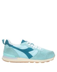 Низкие кеды и кроссовки Diadora