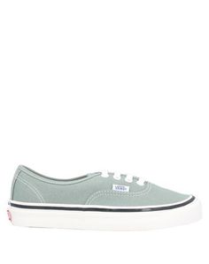 Низкие кеды и кроссовки Vans