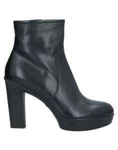 Полусапоги и высокие ботинки Santoni