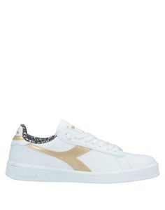 Низкие кеды и кроссовки Diadora