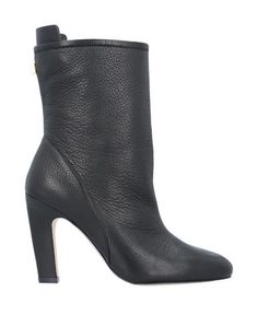 Полусапоги и высокие ботинки Stuart Weitzman