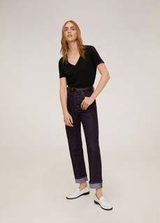 Хлопковая футболка с V-образной горловиной - Chalapi7 Mango