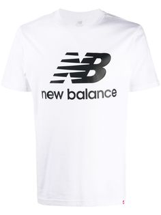 New Balance футболка с надписью