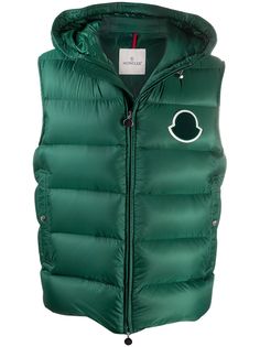 Moncler стеганый жилет с нашивкой-логотипом