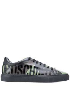 Moschino кеды с камуфляжным принтом