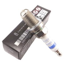 Свеча зажигания Bosch FR56
