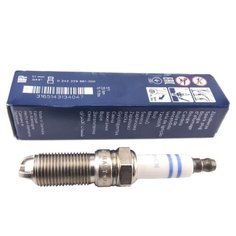 Свеча зажигания Bosch HLR8STEX