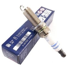 Свеча зажигания Bosch YR7SII33U